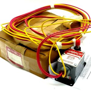 NEW NAMCO EA770-70100 SNAP LOCK LIMIT SWITCH EA77070100