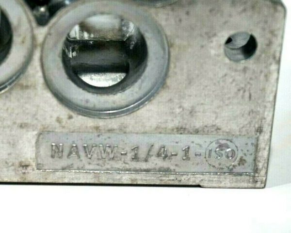 5 NEW FESTO NAVW-1/4-1-ISO SUB-BASE MANIFOLD NAVW141ISO - Image 4