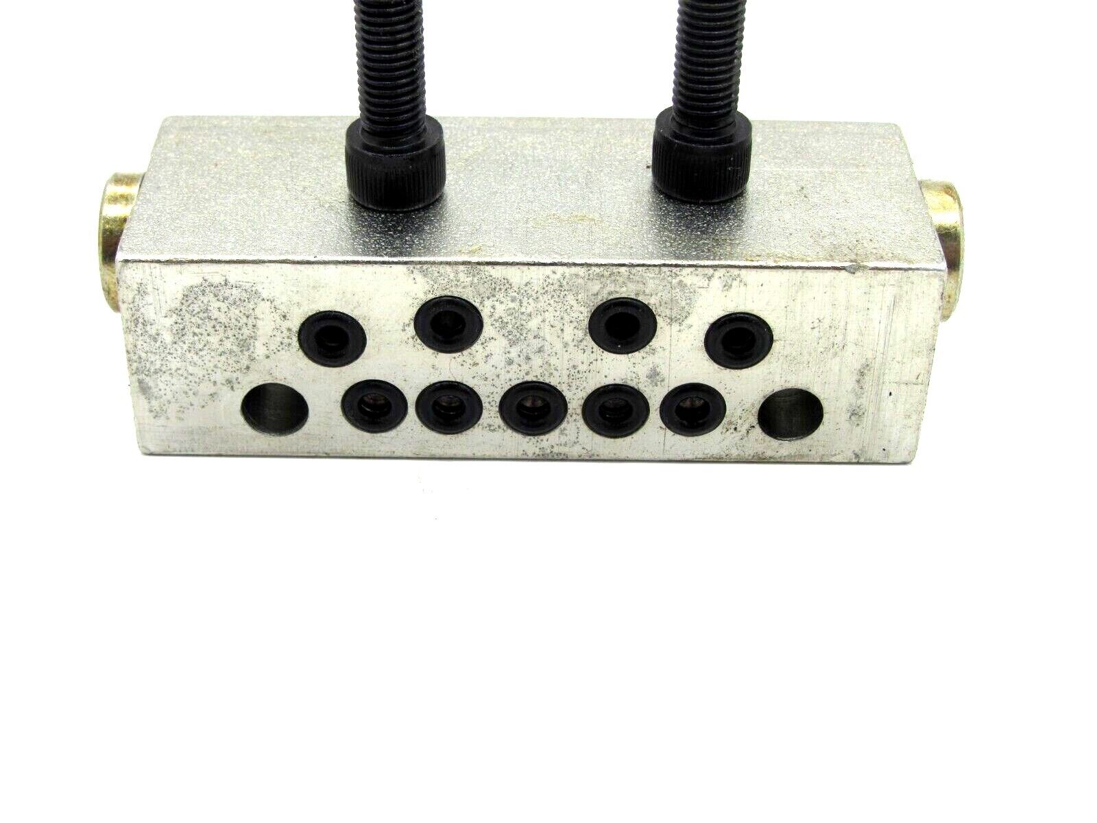 NEW LINCOLN INDUSTRIES 882202 VALVE BLOCK ASSEMBLY UV-20T - Image 4
