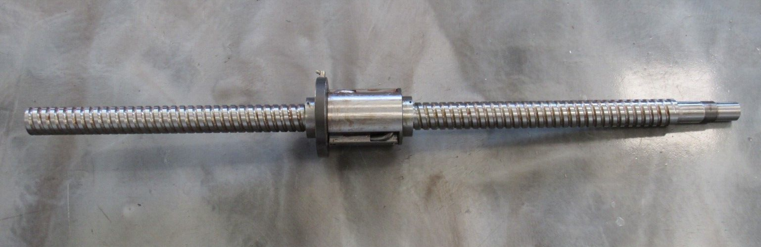 NEW NSK W5011G-36ZK1X-C5Z BALL SCREW SPINDLE W5011G36ZK1XC5Z B05913040200 - Image 3