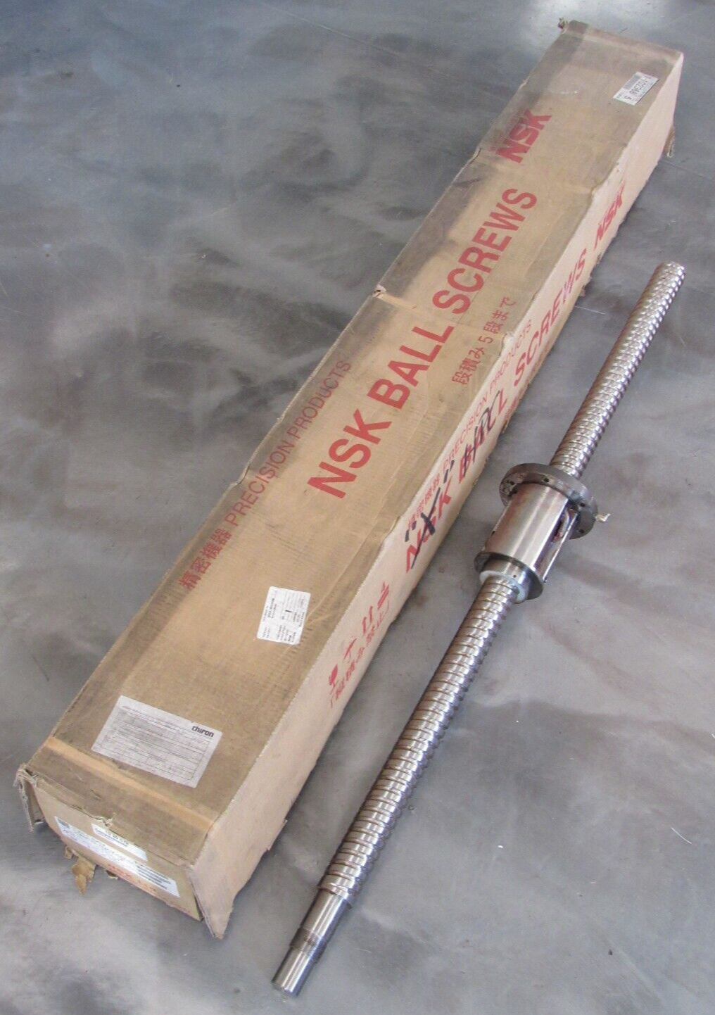 NEW NSK W5011G-36ZK1X-C5Z BALL SCREW SPINDLE W5011G36ZK1XC5Z B05913040200