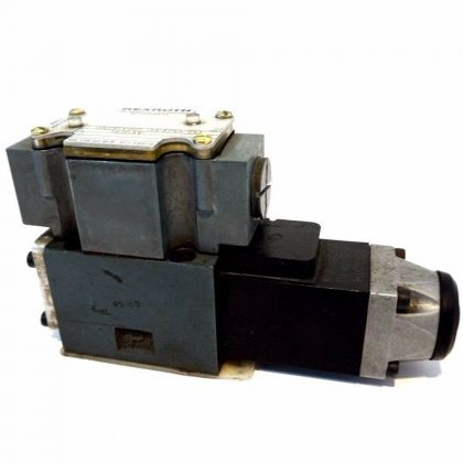 NEW REXROTH 4WE6Y52/AW120-60 VALVE 4WE6Y52AW12060