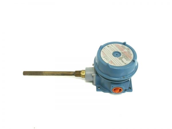 NEW UNITED ELECTRIC CONTROLS C120-121 TEMPERATURE SENSOR C120121 - Image 3