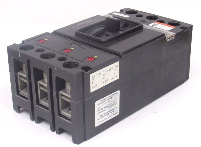 NEW WESTINGHOUSE 2612D74G07 CIRCUIT BREAKER 225A 3 POLES - Image 5