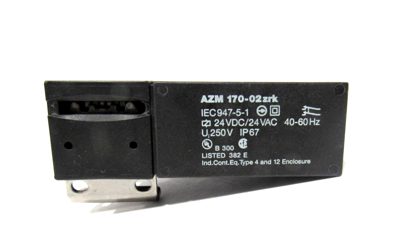 USED SCHMERSAL AZM 170-02ZRK 24VAC/DC SAFETY INTERLOCK AZM 17002ZRK ...