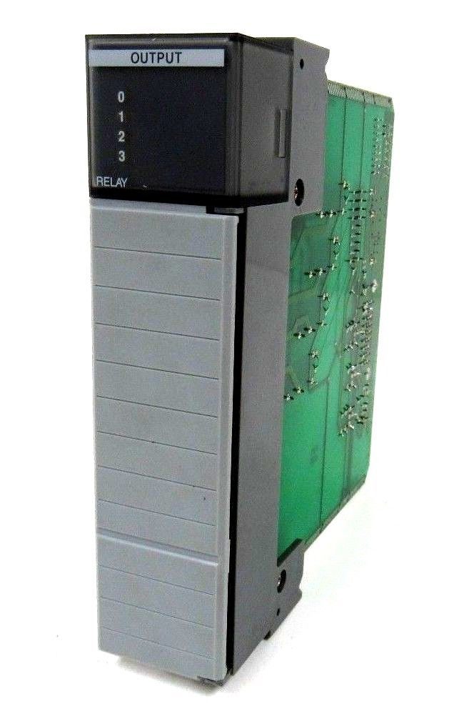 USED ALLEN BRADLEY 1746-OW4 OUTPUT MODULE SERIES A SLC500 1746OW4 17460W4