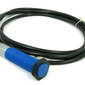 NEW ALLEN BRADLEY 871C-D5S18 INDUCTIVE PROXIMITY SWITCH 871CD5S18