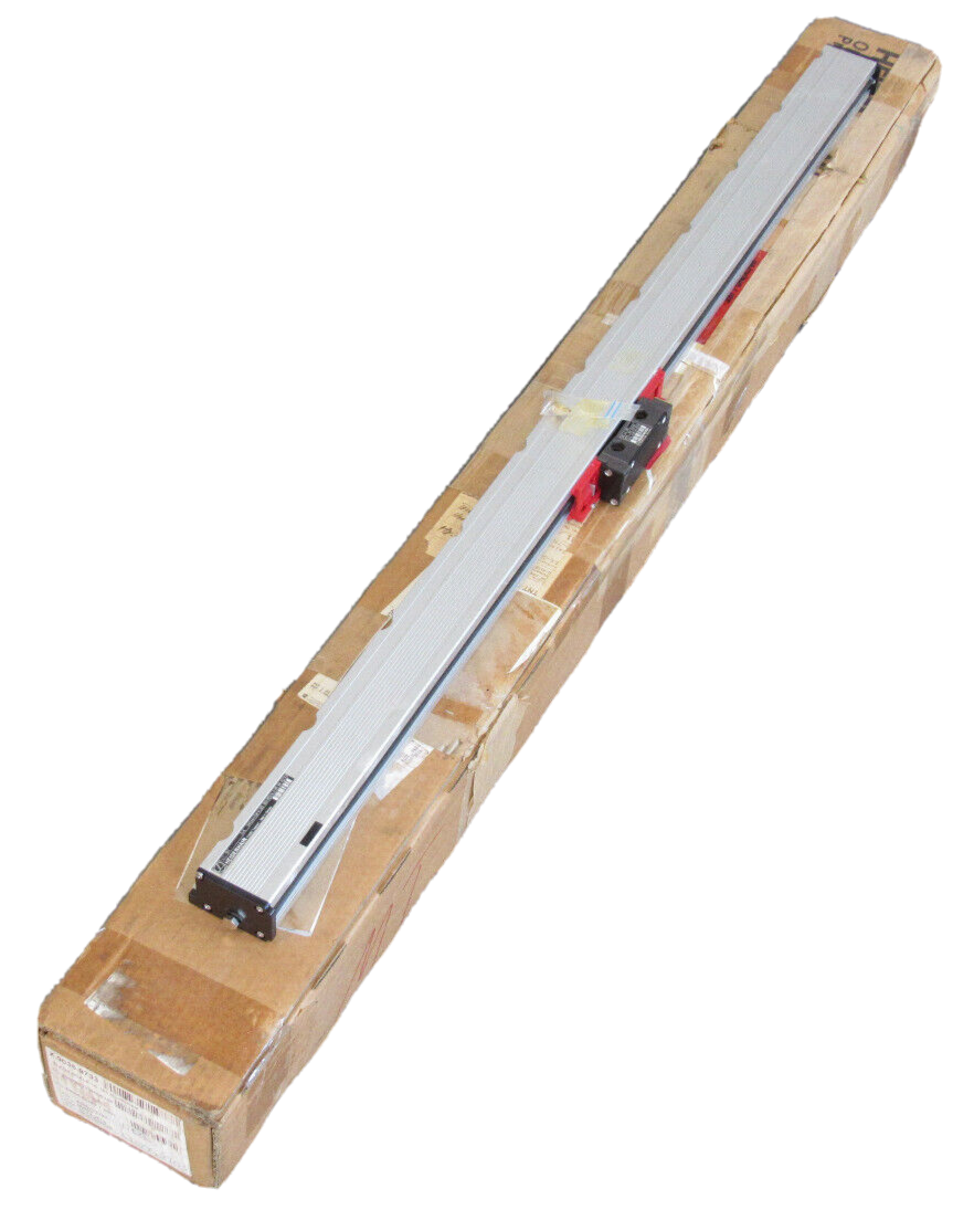 NEW HEIDENHAIN LC 181 LINEAR ENCODER 940MM 332358-31 AE LC 181 332521-03