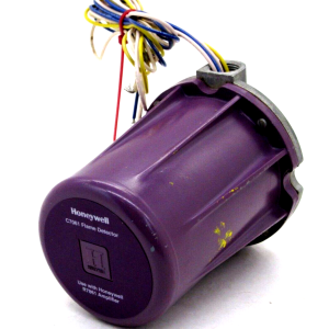 USED HONEYWELL C7061A-1012 FLAME DETECTOR 4FT LEAD C7061A1012