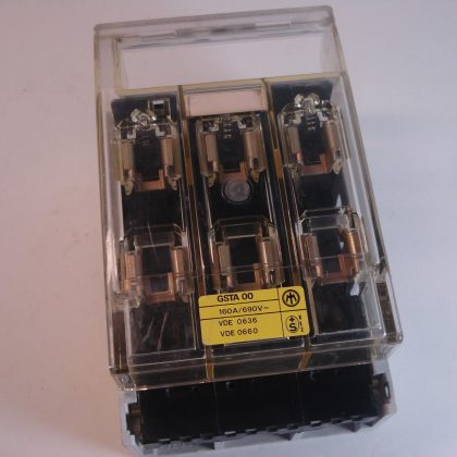 USED MOELLER CIRCUIT BREAKER GSTA00