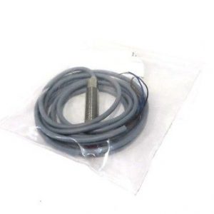 NEW BAUMER ELECTRIC IFRM 12N1504 PROXIMITY SWITCH IFRM12N1504