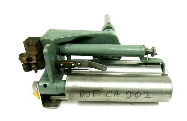 NEW KOMLINE SANDERSON P106054 GUIDE HEAD RIGHT HAND - Image 4