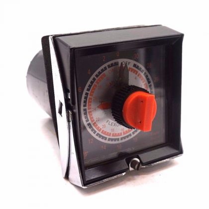 NEW EAGLE SIGNAL HG105A6  30 MIN. TIMER