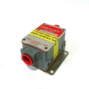 NEW NAMCO CONTROLS EA080-21100 LIMIT SWITCH EA08021100