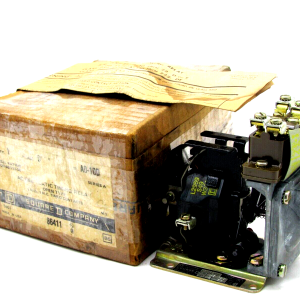 NEW SQUARE D 9050-AO-10D PNEUMATIC TIMER SERIES A 9050AO10D