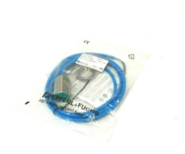 NEW PEPPERL & FUCHS NJ10-30GM-N PROXIMITY SENSOR 106480 NJ1030GMN