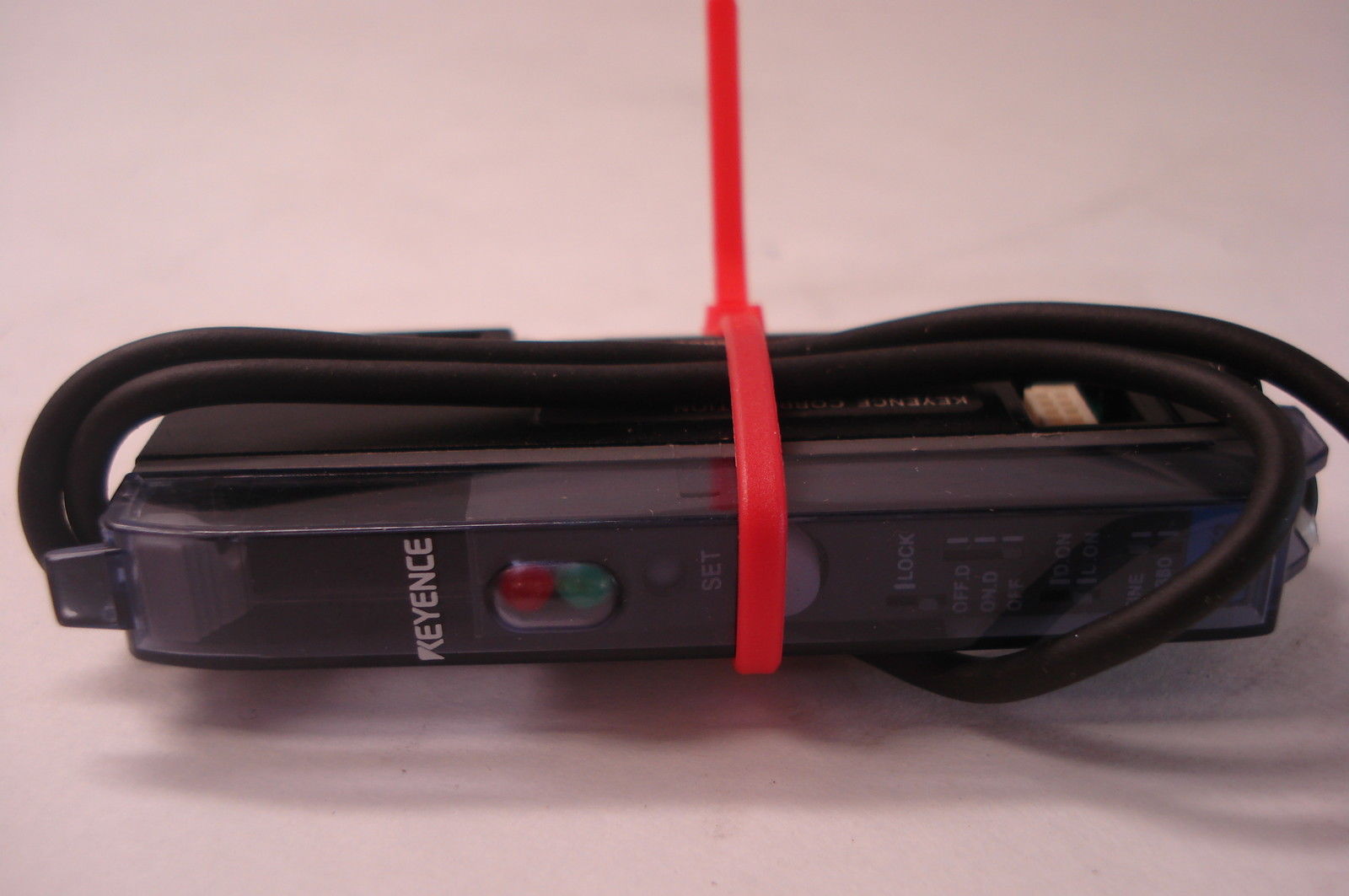 USED KEYENCE PS-T2 PST2 PHOTOELECTRIC SENSOR - Image 3