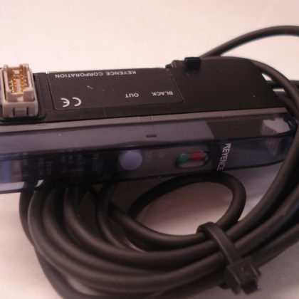 USED KEYENCE PS-T2 PST2 PHOTOELECTRIC SENSOR