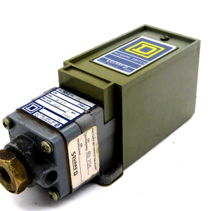 USED SQUARE D 9012-GSG-2 PRESSURE SWITCH 80-675 PSIG 9012GSG2