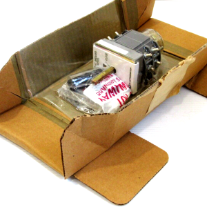 NEW ELECTROSWITCH 505A714G04 CIRCUIT BREAKER CONTROL