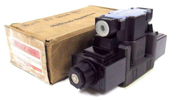 NEW INTERNATIONAL DG05-6C-110V/60HZAC82WB CONTROL VALVE DG056C110V60HZAC82WB