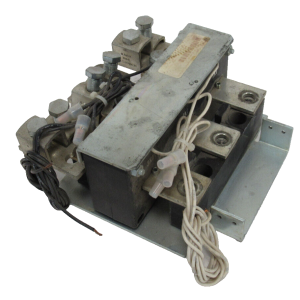 USED CUTLER HAMMER 5276C15H01 CURRENT TRANSFORMER 600:5