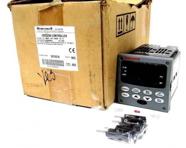 NEW HONEYWELL DC3200-EE-000R-240-00000-E0-0 CONTROLLER DC3200EE000R24000000E00