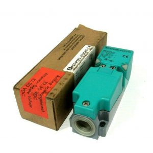 NEW PEPPERL & FUCHS NBB15-U4-E0 INDUCTIVE SENSOR 203025 NBB15U4E0