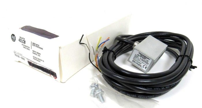 NEW ALLEN BRADLEY 42LCB-5000 PHOTOSWITCH CABLE BASE 42LCB5000 SER B