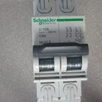 NEW SCHNEIDER ELECTRIC MULTI 9 C10A C60  CIRCUIT BREAKER C10AC60