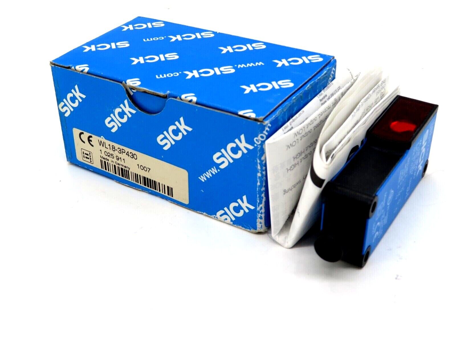 NEW SICK WL18-3P430 PHOTOELECTRIC SENSOR WL183P430
