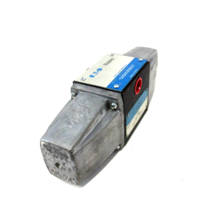 NEW VICKERS DG4S4-016C-50 PILOT VALVE DG4S4016C50
