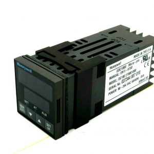 NEW HONEYWELL DC100270001000 TEMPERATURE CONTROL UDC1000