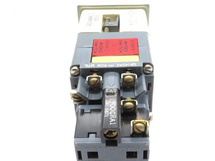 NEW MICRO SWITCH 909AAA01 PUSHBUTTON WITH INDICATOR - Image 4