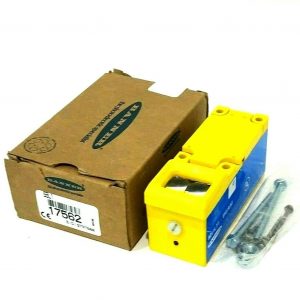 NEW BANNER ENGINEERING SBL1 SCANNER BLOCK 17562