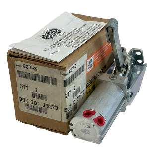 NEW DESTACO 807-S PNEUMATIC HOLD DOWN ACTION CLAMP 807S