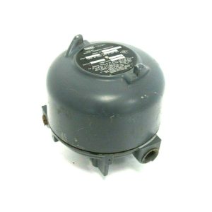 NEW FISHER 546 ELECTRO-PNEUMATIC TRANSDUCER INPUT 4-20MA DC OUTPUT 6-30 PSI