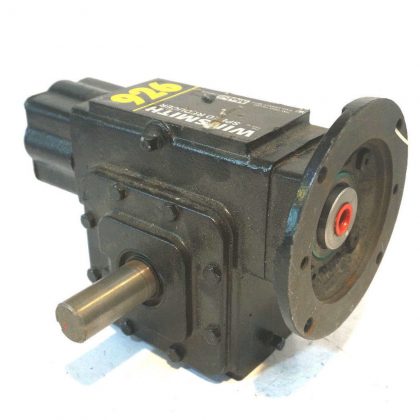 NEW WINSMITH 926MDNE REDUCER RATIO 30 1750 RPM 1.46 HP 926MDNE069X0EK
