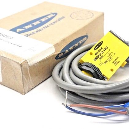 NEW BANNER SM2A312LVAG PHOTO ELECTRIC SENSOR 26055