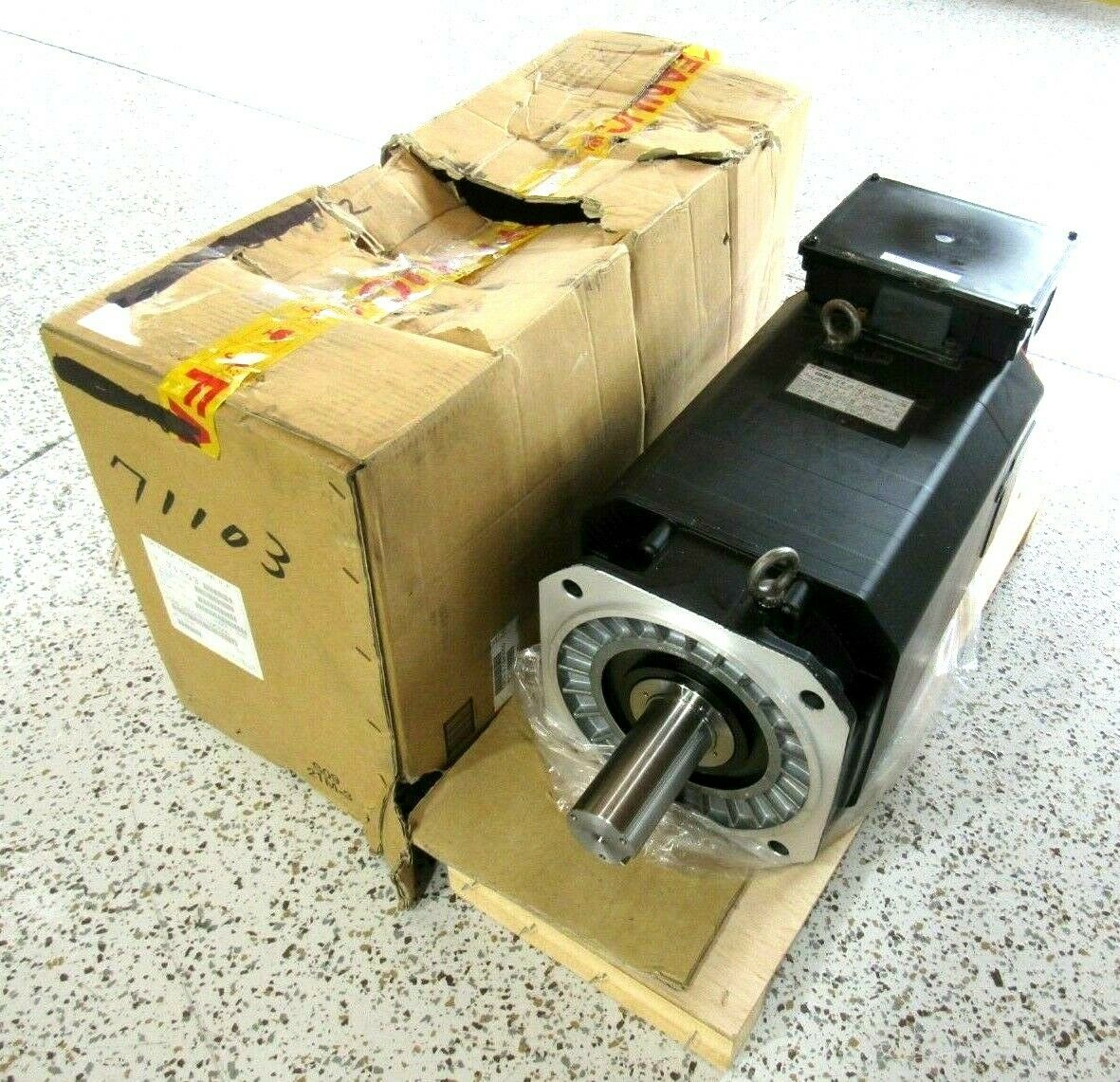 NEW GE FANUC A06B-0859-B102#3000 AC SPINDLE MOTOR X22/8000