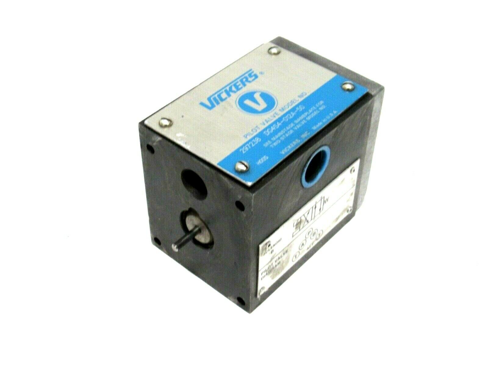 NEW VICKERS DG4S4-012A-50 VALVE 297238 DG4S4012A50