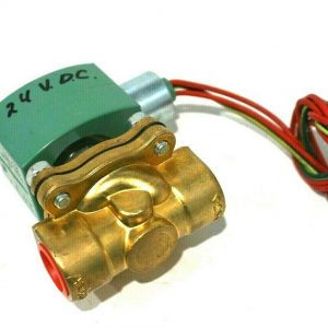 NEW ASCO 8210G002 SOLENOID VALVE 8210G002