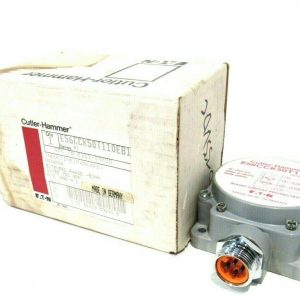 NEW CUTLER HAMMER E56CCK50T110E INDUCTIVE SENSOR SER.A1