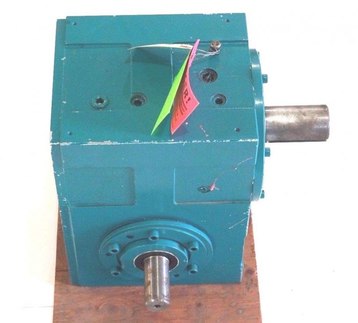 NEW CRANE FERGUSON FD250 GEAR REDUCER RIGHT HAND, 6/2F150180 SB