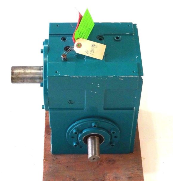 NEW CRANE FERGUSON FD250 GEAR REDUCER RIGHT HAND, 6/2F150180 SB