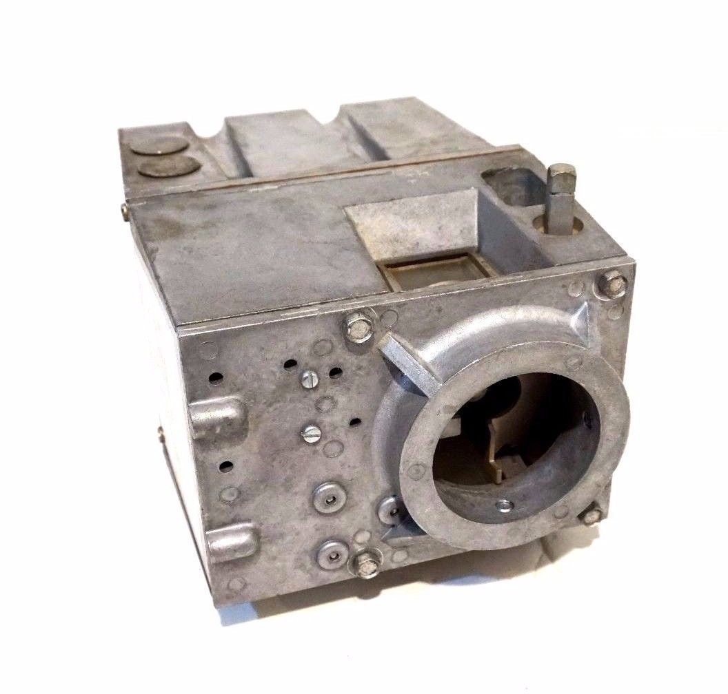 NEW HONEYWELL V4055A-10642 FLUID POWER GAS VALVE V4055A10642 - Image 3